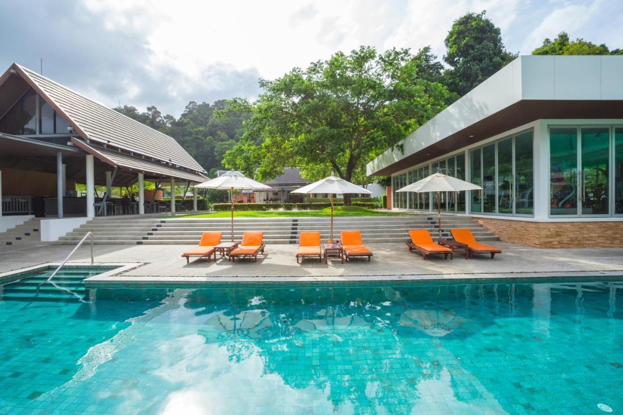 Tinidee Golf Resort Phuket - Sha Extra Plus Kathu Exterior photo