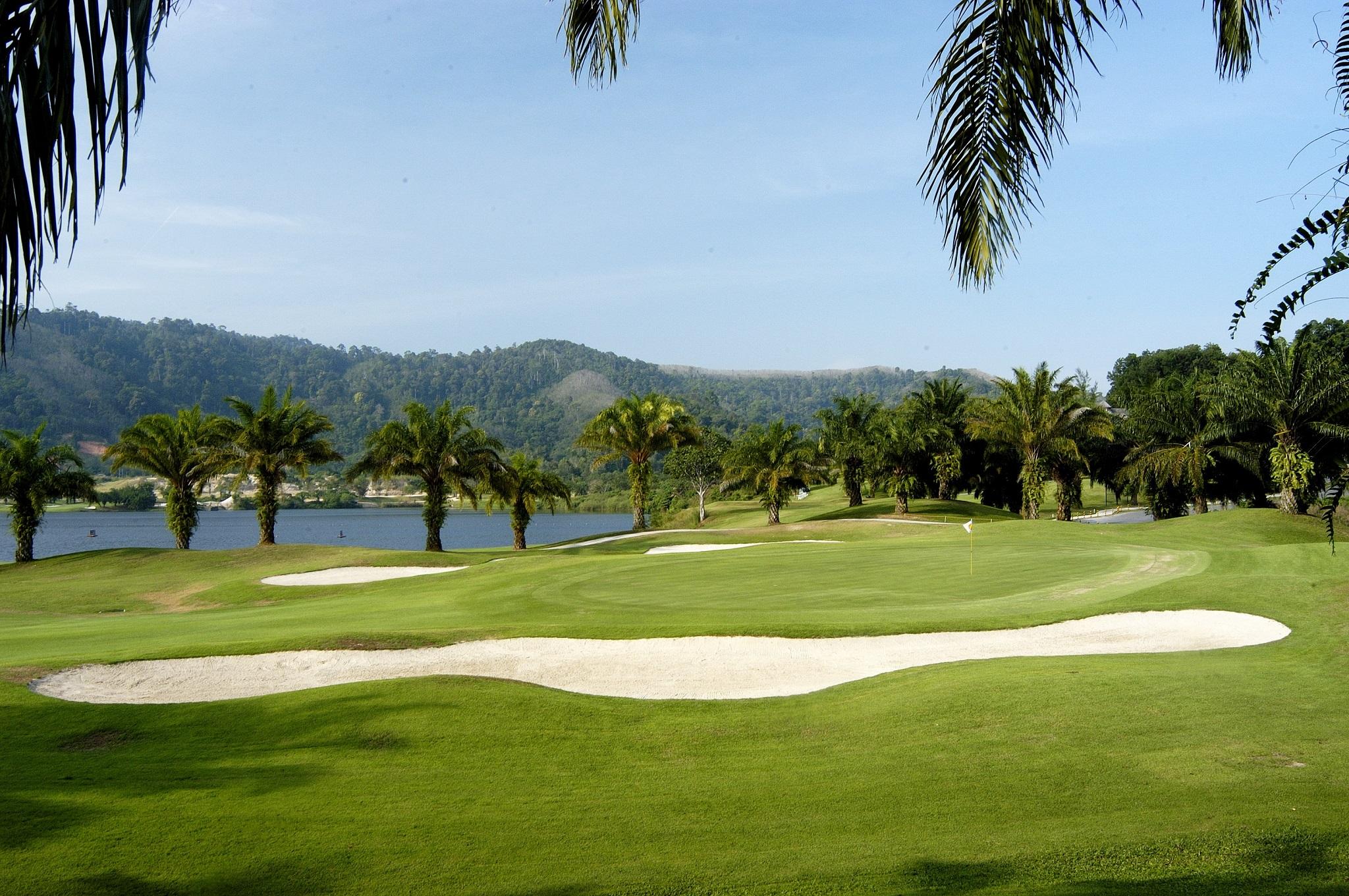 Tinidee Golf Resort Phuket - Sha Extra Plus Kathu Exterior photo